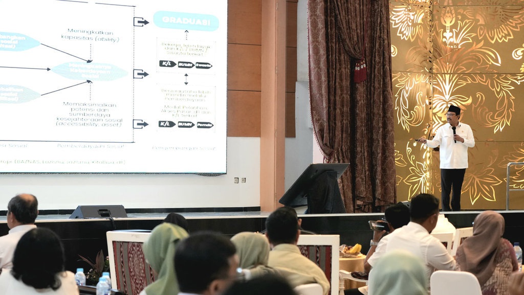 Mensos Gus Ipul Optimistis DTSEN Percepat Penurunan Kemiskinan Mensos Gus Ipul Optimistis DTSEN Percepat Penurunan Kemiskinan