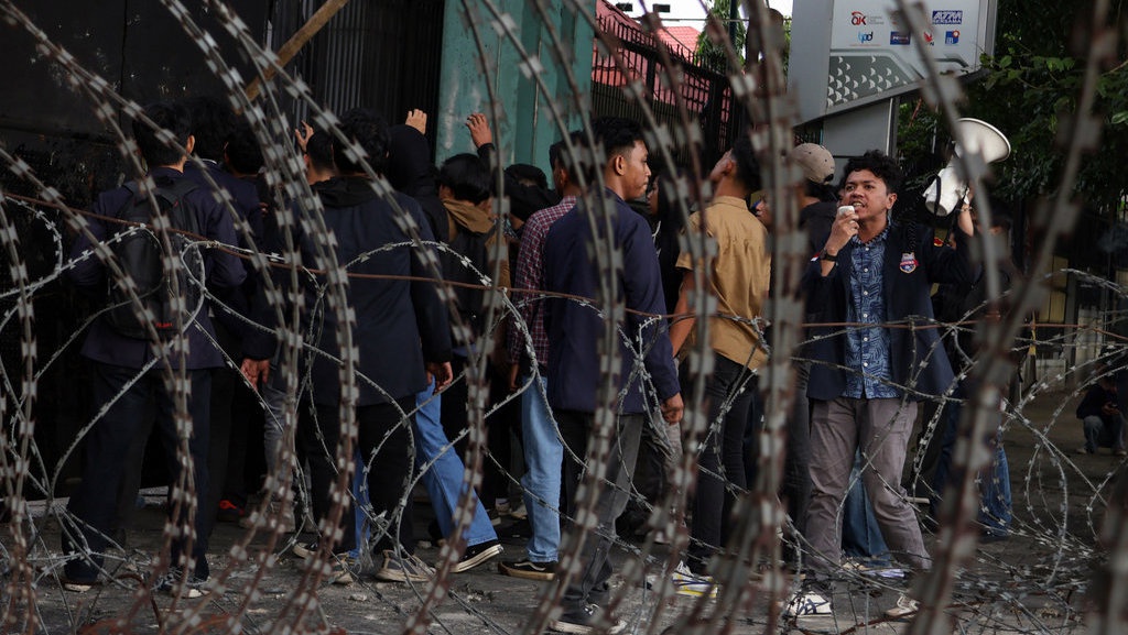 Info Demo Indonesia Gelap 21 Februari 2025 dan 17 Tuntutan Aksi Info Demo Indonesia Gelap 21 Februari 2025 dan 17 Tuntutan Aksi