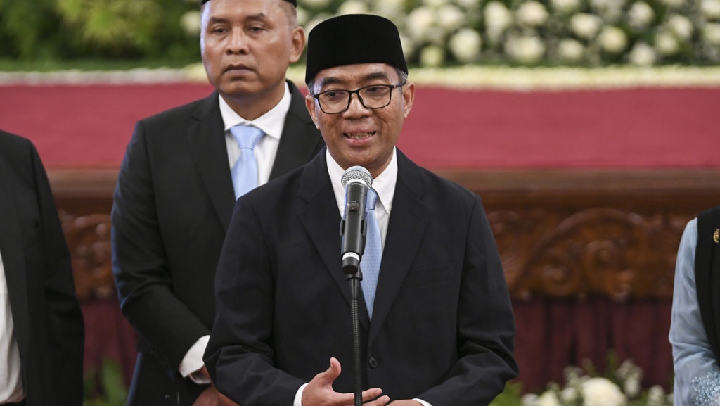 Mendiktisaintek Dilantik Jadi Kepala Badan Industri Mineral Mendiktisaintek Dilantik Jadi Kepala Badan Industri Mineral