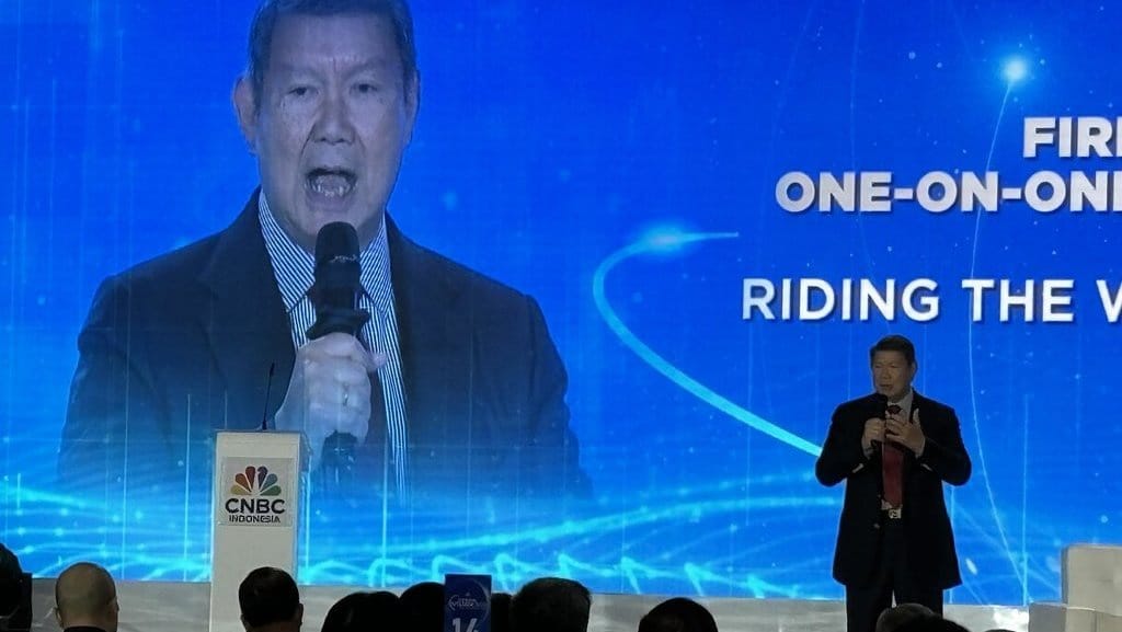 Resmikan Pabrik Karet, Hashim: Distribusi Jadi Lebih Efisien