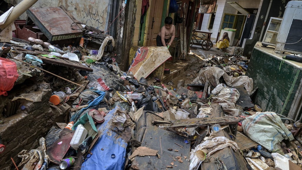 Info Banjir Jakarta-Bekasi Hari Ini 7 Maret & Titik Lokasi Surut Info Banjir Jakarta-Bekasi Hari Ini 7 Maret & Titik Lokasi Surut