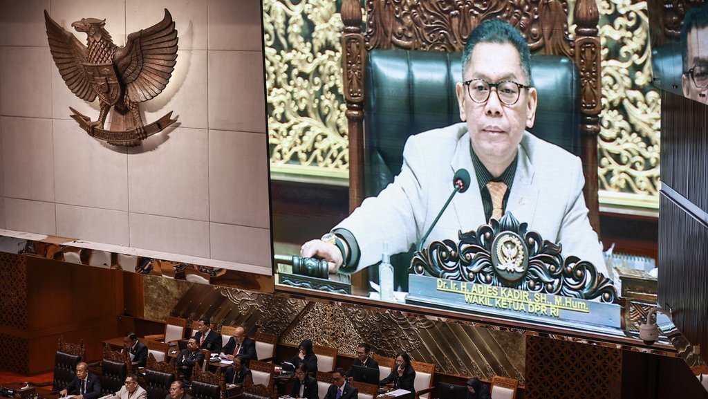 Adies Kadir soal Tunjangan Beras DPR: Rp200 Ribu Per Bulan Adies Kadir soal Tunjangan Beras DPR: Rp200 Ribu Per Bulan