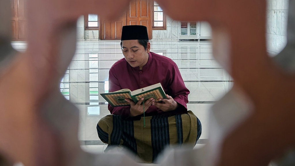 Bacaan Surat dalam Al-Qur'an untuk Acara Maulid Nabi Bacaan Surat dalam Al-Qur'an untuk Acara Maulid Nabi