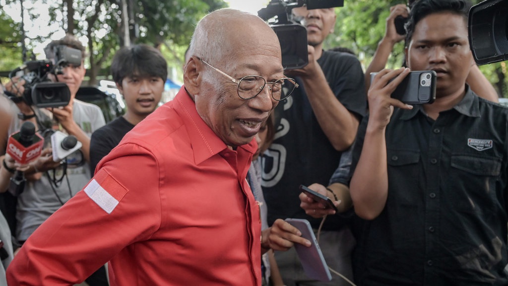 DPR Harap Anggota TNI Penembak Polisi Dihukum di Peradilan Sipil DPR Harap Anggota TNI Penembak Polisi Dihukum di Peradilan Sipil