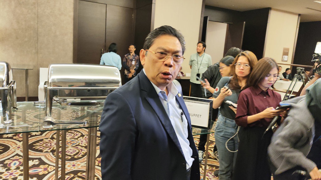 Prabowo Undang Pimpinan Komisi I DPR Jelang Disahkannya RUU TNI Prabowo Undang Pimpinan Komisi I DPR Jelang Disahkannya RUU TNI