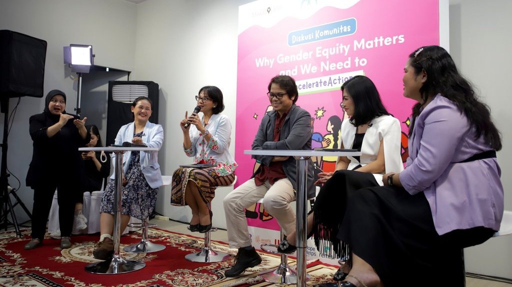 Percepat Aksi untuk Kesetaraan Gender: Dari Desa ke Dunia Kerja Percepat Aksi untuk Kesetaraan Gender: Dari Desa ke Dunia Kerja