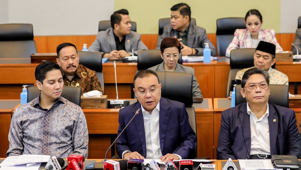 Isi Draf RUU TNI Terbaru & yang Beredar di Sosmed, Apa Bedanya? Isi Draf RUU TNI Terbaru & yang Beredar di Sosmed, Apa Bedanya?