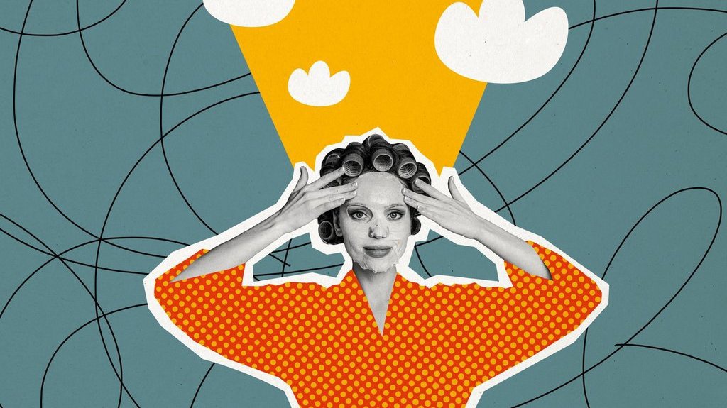 Urutan Skincare Usia 40 Tahun ke Atas & Tips Merawat Kulit Urutan Skincare Usia 40 Tahun ke Atas & Tips Merawat Kulit