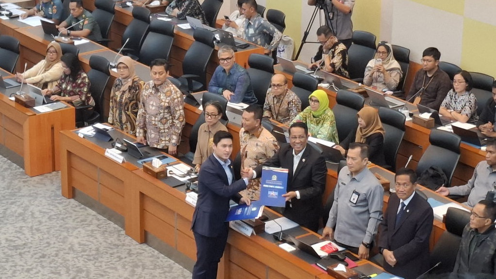 RUU TNI Disahkan Hari Ini Jam Berapa? Simak Poin Revisinya RUU TNI Disahkan Hari Ini Jam Berapa? Simak Poin Revisinya