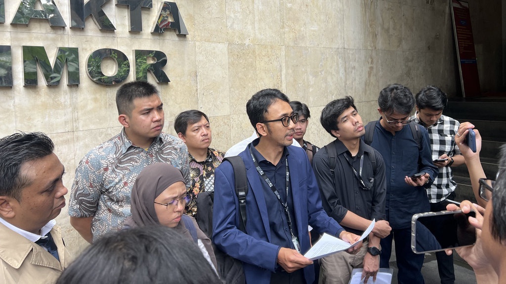 2 Aktivis yang Geruduk Rapat RUU TNI Tolak Diperiksa Polda Metro 2 Aktivis yang Geruduk Rapat RUU TNI Tolak Diperiksa Polda Metro