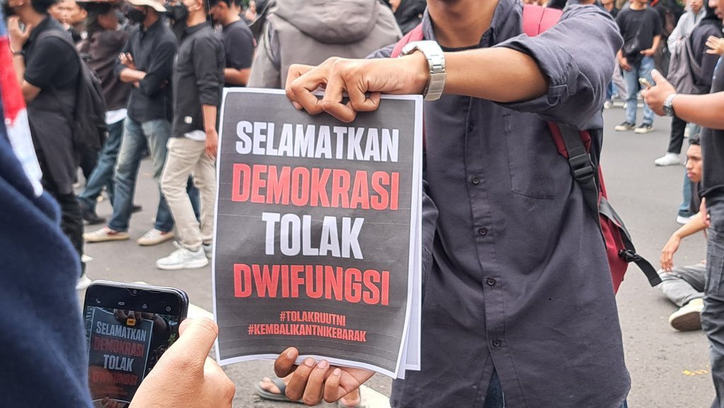 LBH Pos Malang: 2 Orang Pedemo Tolak Revisi UU TNI Masih Hilang LBH Pos Malang: 2 Orang Pedemo Tolak Revisi UU TNI Masih Hilang