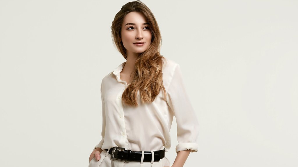 5 Rekomendasi Outfit Kondangan Kemeja Wanita Terbaik 5 Rekomendasi Outfit Kondangan Kemeja Wanita Terbaik