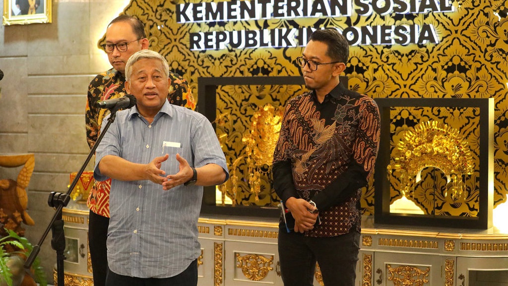 Ketua Tim Formatur Tegaskan Sekolah Rakyat Berperan Melengkapi Ketua Tim Formatur Tegaskan Sekolah Rakyat Berperan Melengkapi