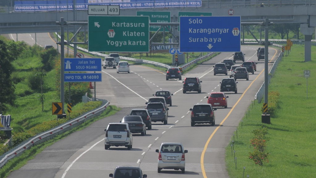 Tol Semarang Seksi ABC Terapkan Sistem Satu Arah Hari Ini Tol Semarang Seksi ABC Terapkan Sistem Satu Arah Hari Ini