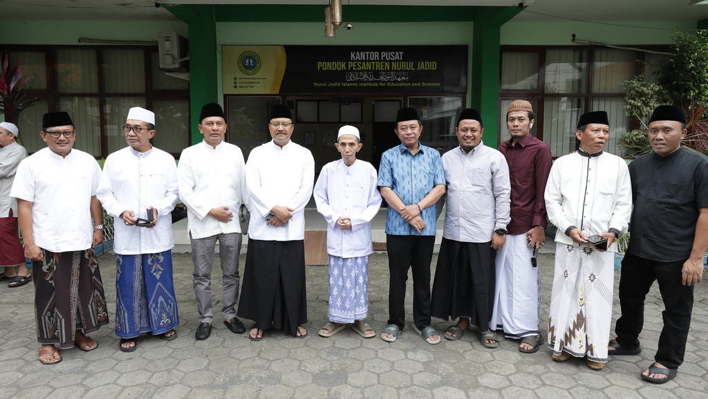 Mensos Sampaikan Salam Presiden & Minta Dukung Sekolah Rakyat