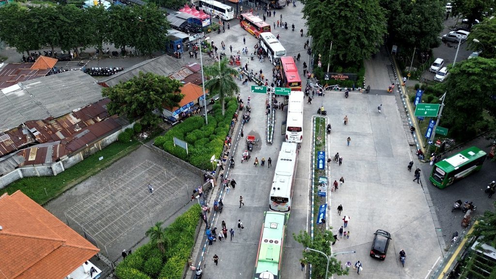 Pemkot Surabaya Perketat Pendataan Pendatang Baru Usai Lebaran Pemkot Surabaya Perketat Pendataan Pendatang Baru Usai Lebaran