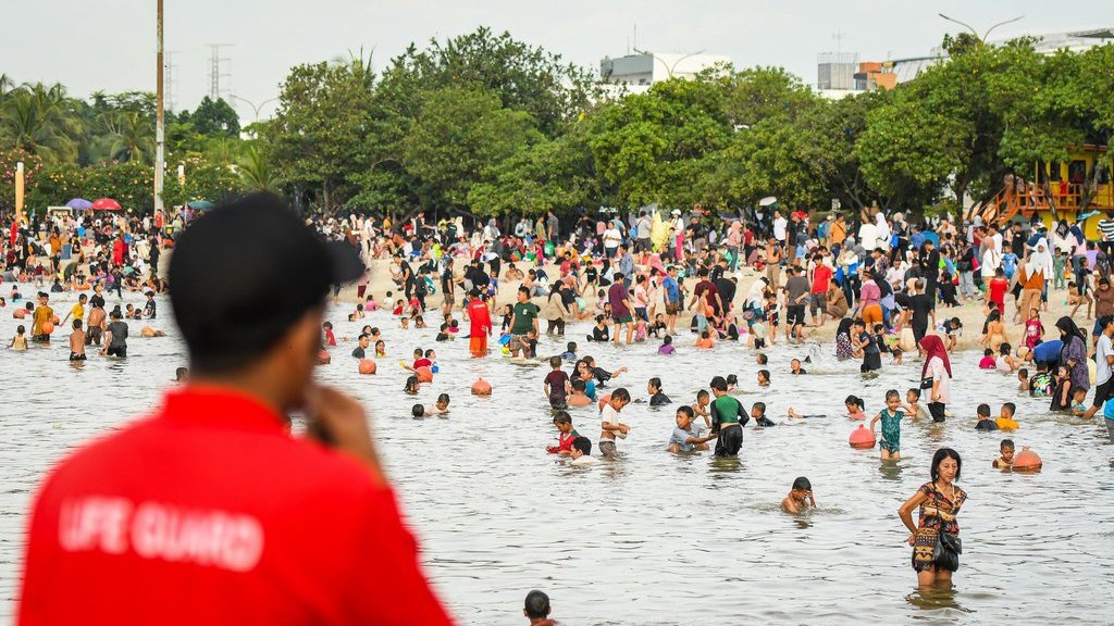 Selama Libur Lebaran Pengunjung Ancol Mencapai 390 Ribu Jiwa Selama Libur Lebaran Pengunjung Ancol Mencapai 390 Ribu Jiwa