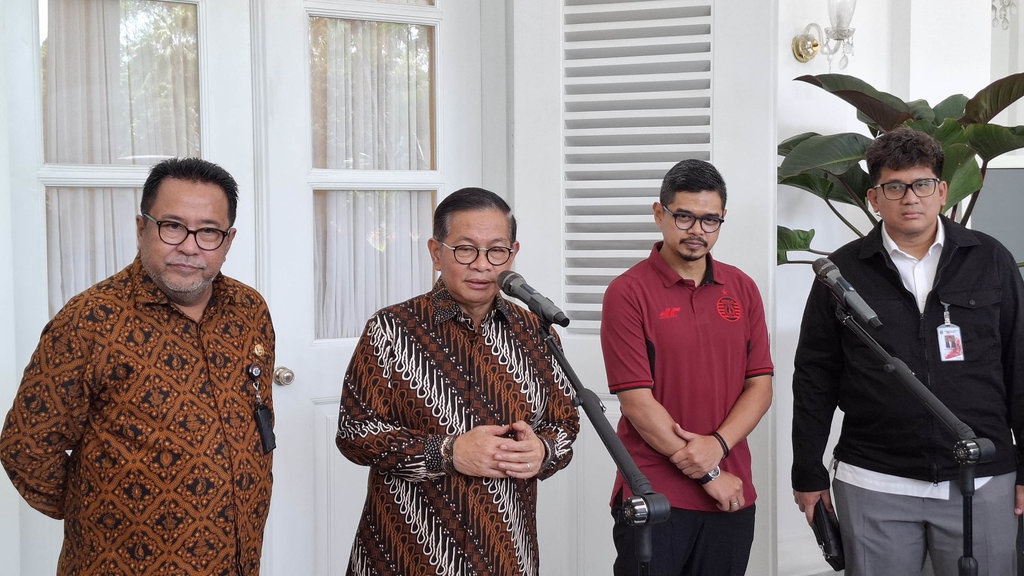 Pramono Janji Beri Diskon Pajak Tontonan Persija Sebesar 60% Pramono Janji Beri Diskon Pajak Tontonan Persija Sebesar 60%