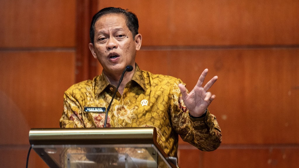 Menteri LH Dorong Kawasan Industri Konversi Sumber Energi ke Gas