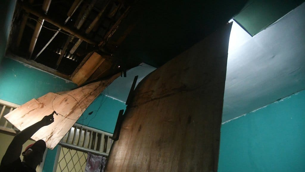 14 Rumah Rusak Akibat Gempa M 4,1 di Kota Bogor Jawa Barat 14 Rumah Rusak Akibat Gempa M 4,1 di Kota Bogor Jawa Barat