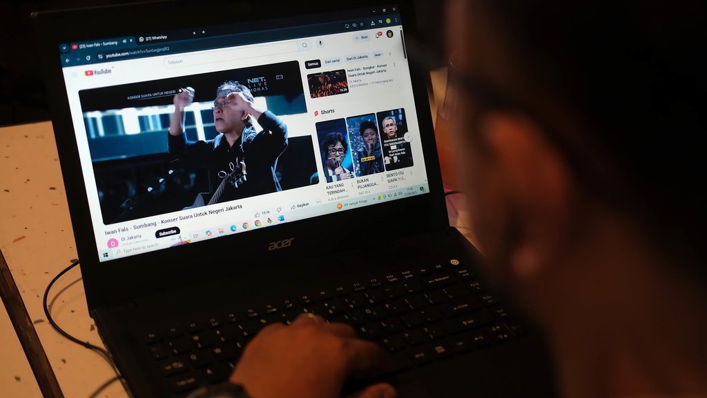 Dari Pengadaan Tertutup ke Dugaan Korupsi Chromebook Rp9,9 T Dari Pengadaan Tertutup ke Dugaan Korupsi Chromebook Rp9,9 T