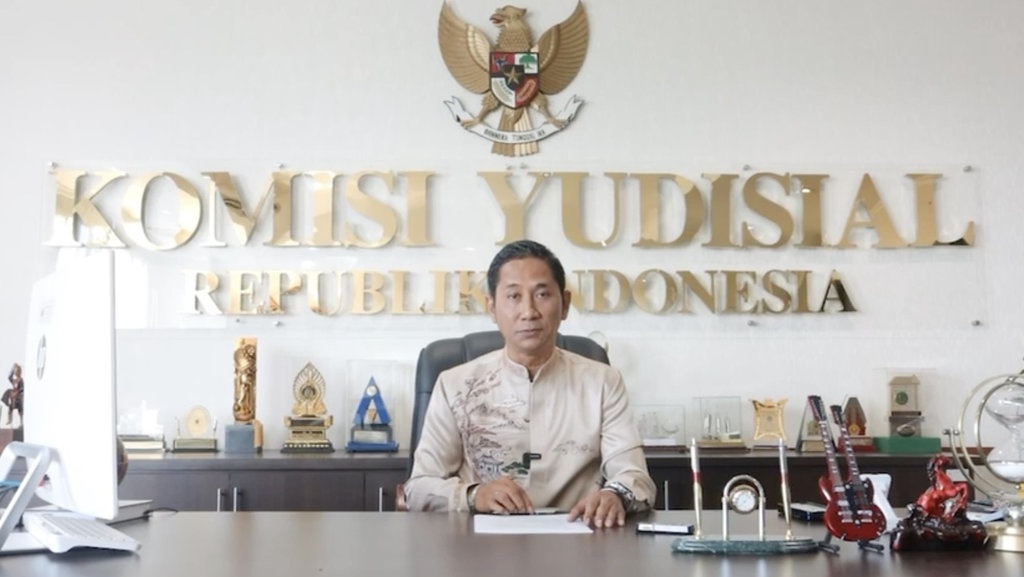 KY Buat Tim Khusus Telusuri Perkara Suap Hakim di PN Jakpus KY Buat Tim Khusus Telusuri Perkara Suap Hakim di PN Jakpus