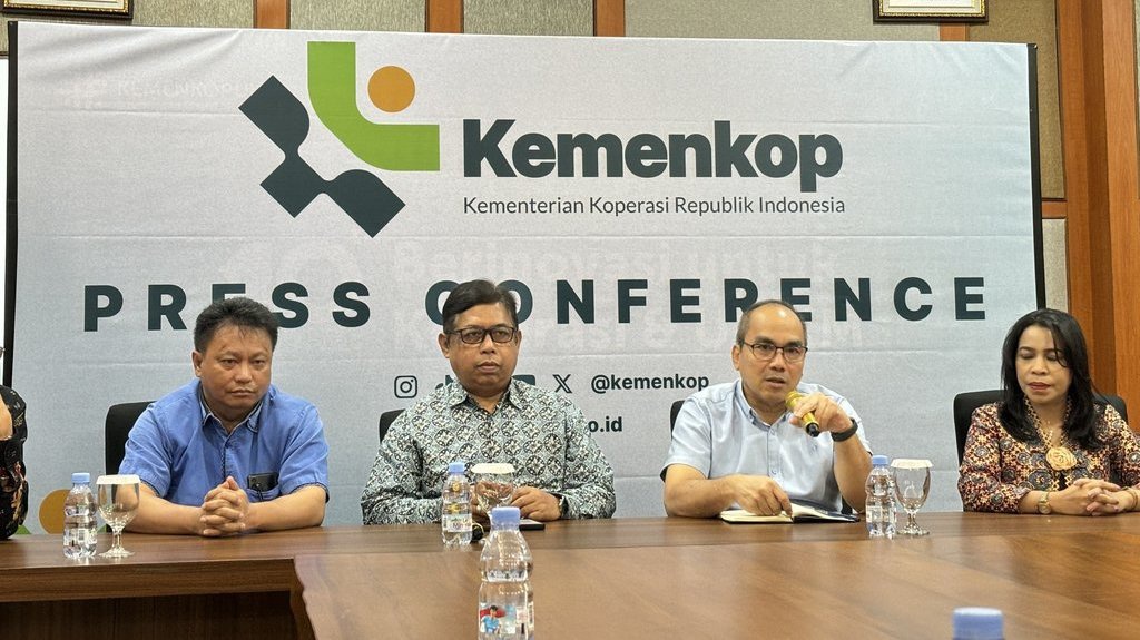 Kemenkop: Koperasi Desa Merah Putih Butuh 1 Juta Karyawan Kemenkop: Koperasi Desa Merah Putih Butuh 1 Juta Karyawan