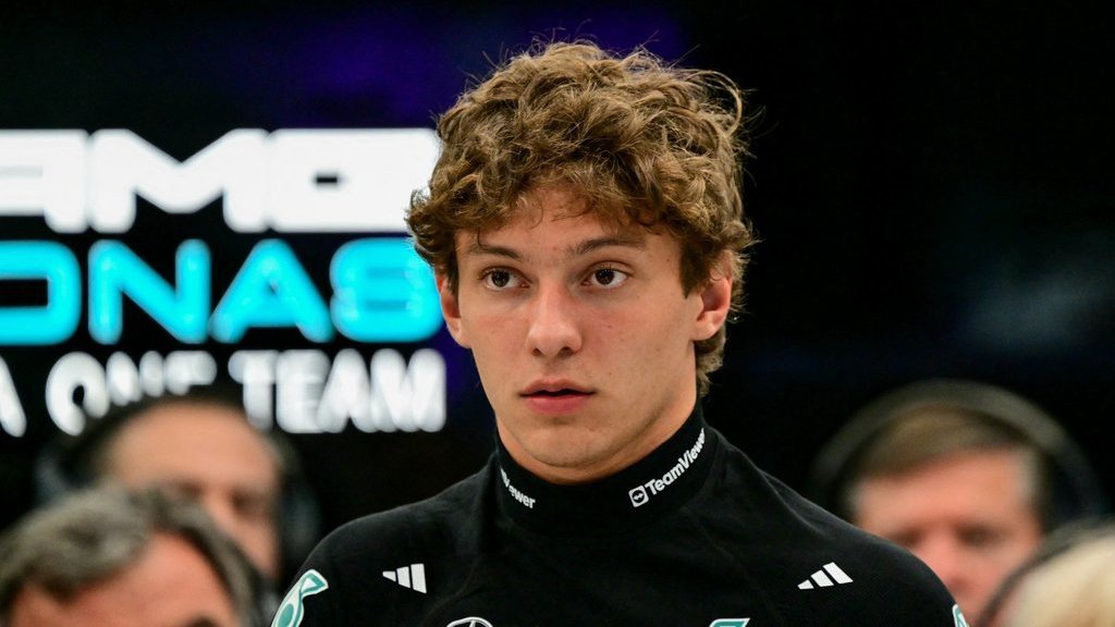 Profil Kimi Antonelli Rookie F1 2025 Pengganti Hamilton