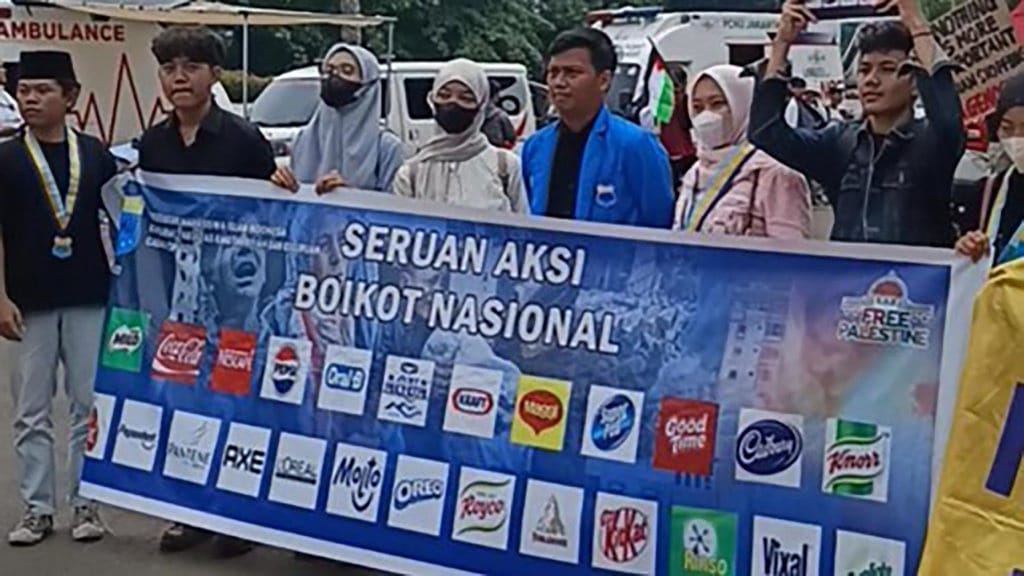 Boikot Produk Terafiliasi Israel Menggema di Aksi Bela Palestina Boikot Produk Terafiliasi Israel Menggema di Aksi Bela Palestina