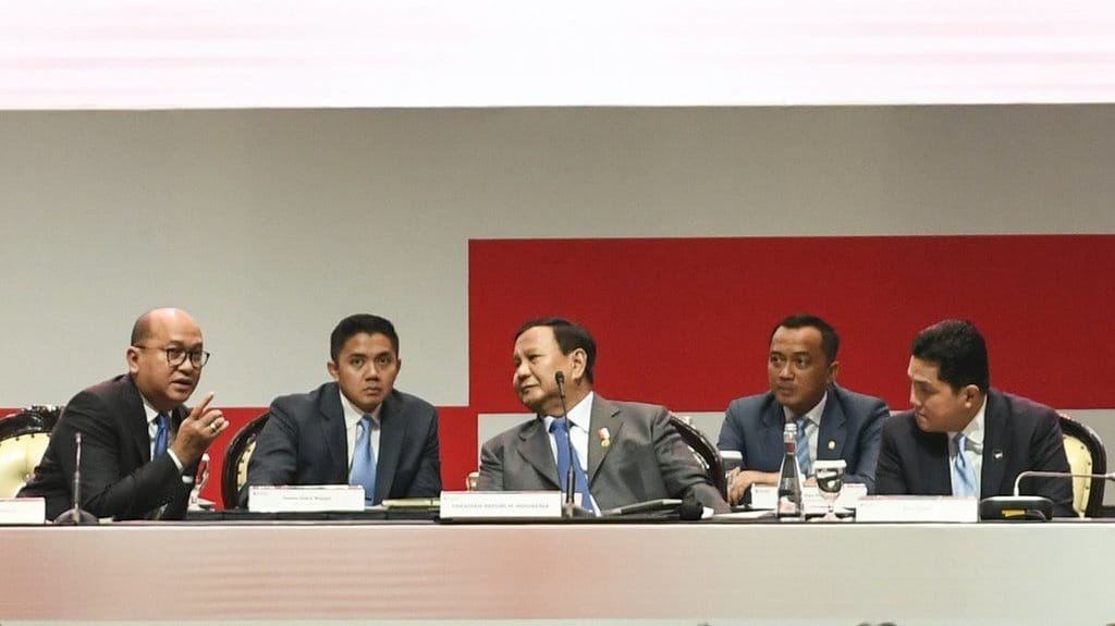 Saat Danantara Berutang ke Para Taipan Saat Danantara Berutang ke Para Taipan