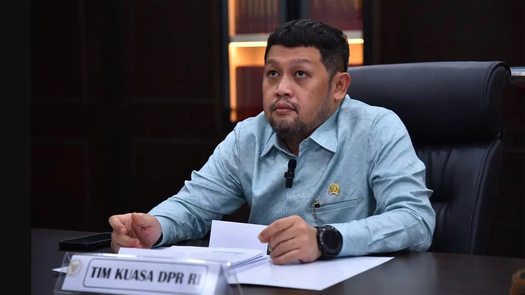 DPR Soroti Selisih Nilai Kerugian Negara dalam Kasus Pertamina DPR Soroti Selisih Nilai Kerugian Negara dalam Kasus Pertamina