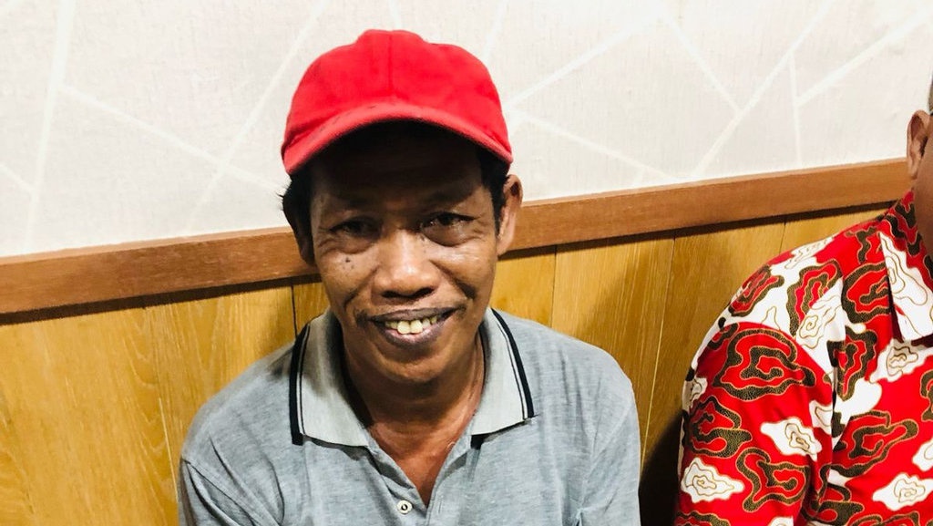 Polisi Tangkap Satu Anggota GRIB di Kasus Pembakaran Mobil Polisi Tangkap Satu Anggota GRIB di Kasus Pembakaran Mobil