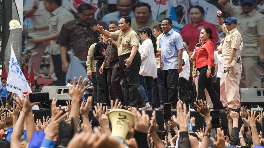 Prabowo Janji Hapus Outsourcing, Apa Itu & Kenapa Rugikan Buruh?