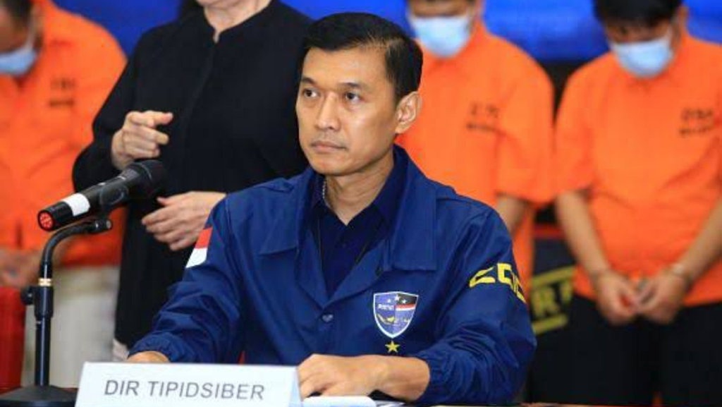 WNA Cina Jadi Tersangka Pengelola Situs Judi Online WNA Cina Jadi Tersangka Pengelola Situs Judi Online