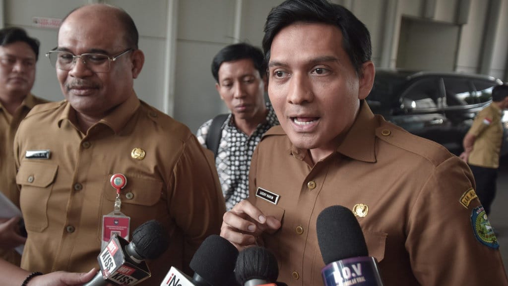 Lucky Hakim Lepas Ribuan Ular ke Sawah, Dijamin Tak Berbisa