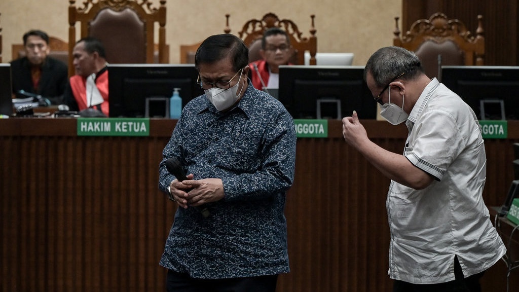 Divonis Ringan, Damanik dan Mangapul Kompak Tak Ajukan Banding Divonis Ringan, Damanik dan Mangapul Kompak Tak Ajukan Banding