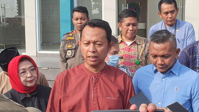 Mitra MBG di Bogor Minta Maaf soal Dugaan Kasus Keracunan Massal Mitra MBG di Bogor Minta Maaf soal Dugaan Kasus Keracunan Massal