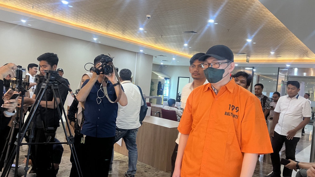 Direktur PT SHC Ditahan Akibat Jual Sianida Ilegal di Surabaya