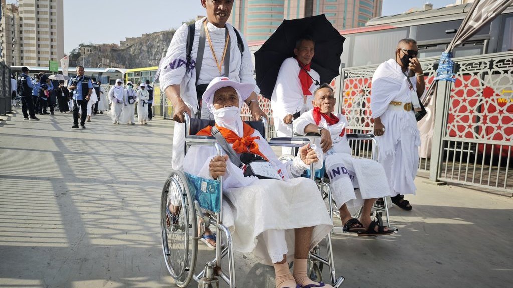 Waspada MERS-CoV, Jemaah Haji Diminta Tingkatkan Kewaspadaan Waspada MERS-CoV, Jemaah Haji Diminta Tingkatkan Kewaspadaan