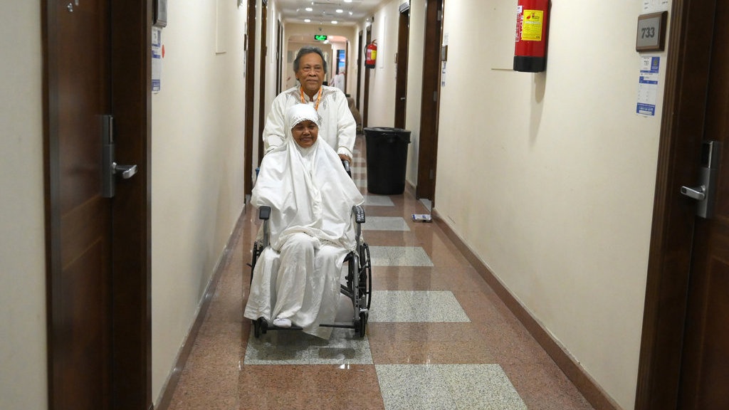 30 Jemaah Haji Lansia dari Palembang Tiba di Arab Saudi 30 Jemaah Haji Lansia dari Palembang Tiba di Arab Saudi