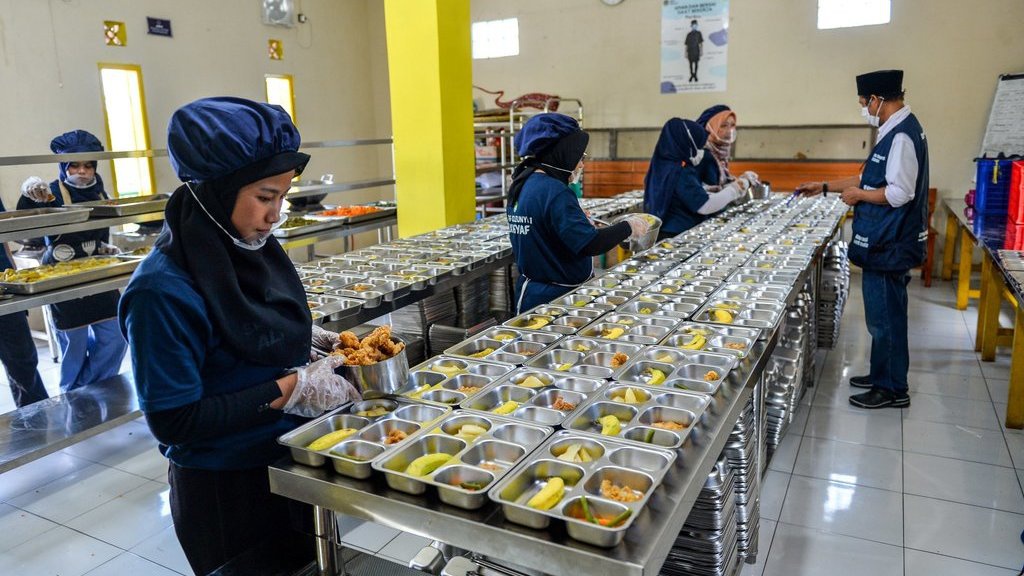 BGN Susun Skema Sertifikasi untuk SPPG Makan Bergizi Gratis BGN Susun Skema Sertifikasi untuk SPPG Makan Bergizi Gratis