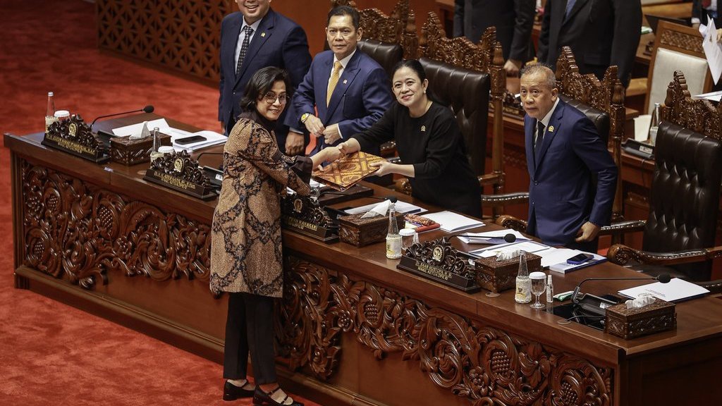 Puan akan Lihat Kemampuan APBN Menaikkan Dana Bantuan Parpol Puan akan Lihat Kemampuan APBN Menaikkan Dana Bantuan Parpol