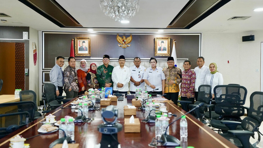 Sekolah Rakyat, Sekolah Unggulan Khusus untuk Warga Miskin Sekolah Rakyat, Sekolah Unggulan Khusus untuk Warga Miskin