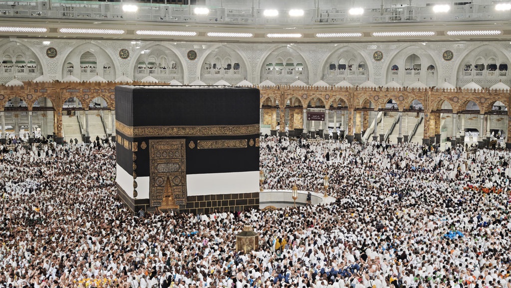 Polemik Haji Furoda, Apa Akar Masalahnya? Polemik Haji Furoda, Apa Akar Masalahnya?