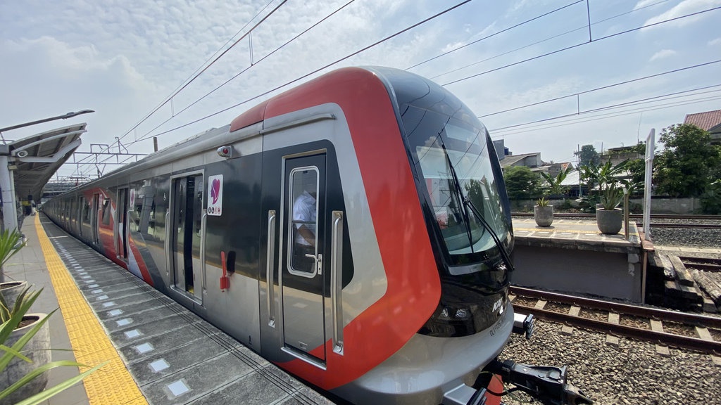 Apakah KRL Beroperasi Saat Demo 28 Agustus 2025?