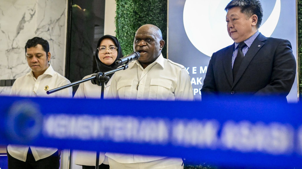 Pigai Nilai UU HAM Harus Direvisi karena Sudah Tak Up to Date Pigai Nilai UU HAM Harus Direvisi karena Sudah Tak Up to Date