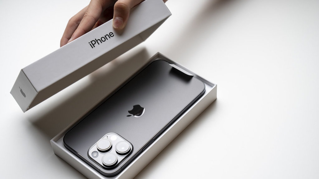 Kenali Perbedaan Garansi TAM dan iBox sebelum Membeli iPhone