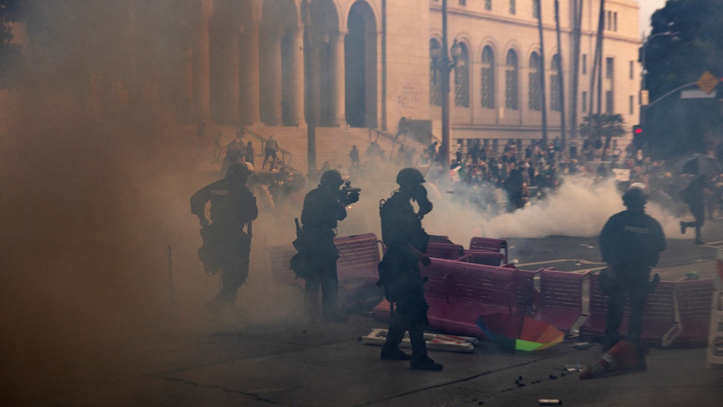 Federalisme AS Runtuh di Tengah Krisis Imigrasi Federalisme AS Runtuh di Tengah Krisis Imigrasi