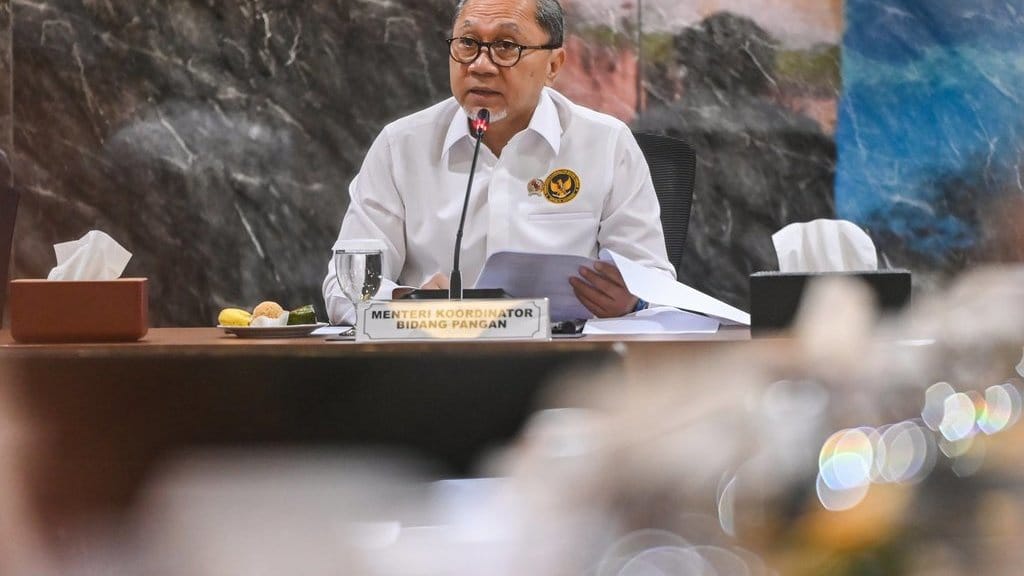 Zulhas Klaim Sudah Ada 100 Mock Up Koperasi Desa Merah Putih Zulhas Klaim Sudah Ada 100 Mock Up Koperasi Desa Merah Putih