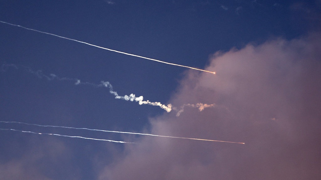 Ratusan Rudal Iran Gempur Kota Tel Aviv Israel Ratusan Rudal Iran Gempur Kota Tel Aviv Israel